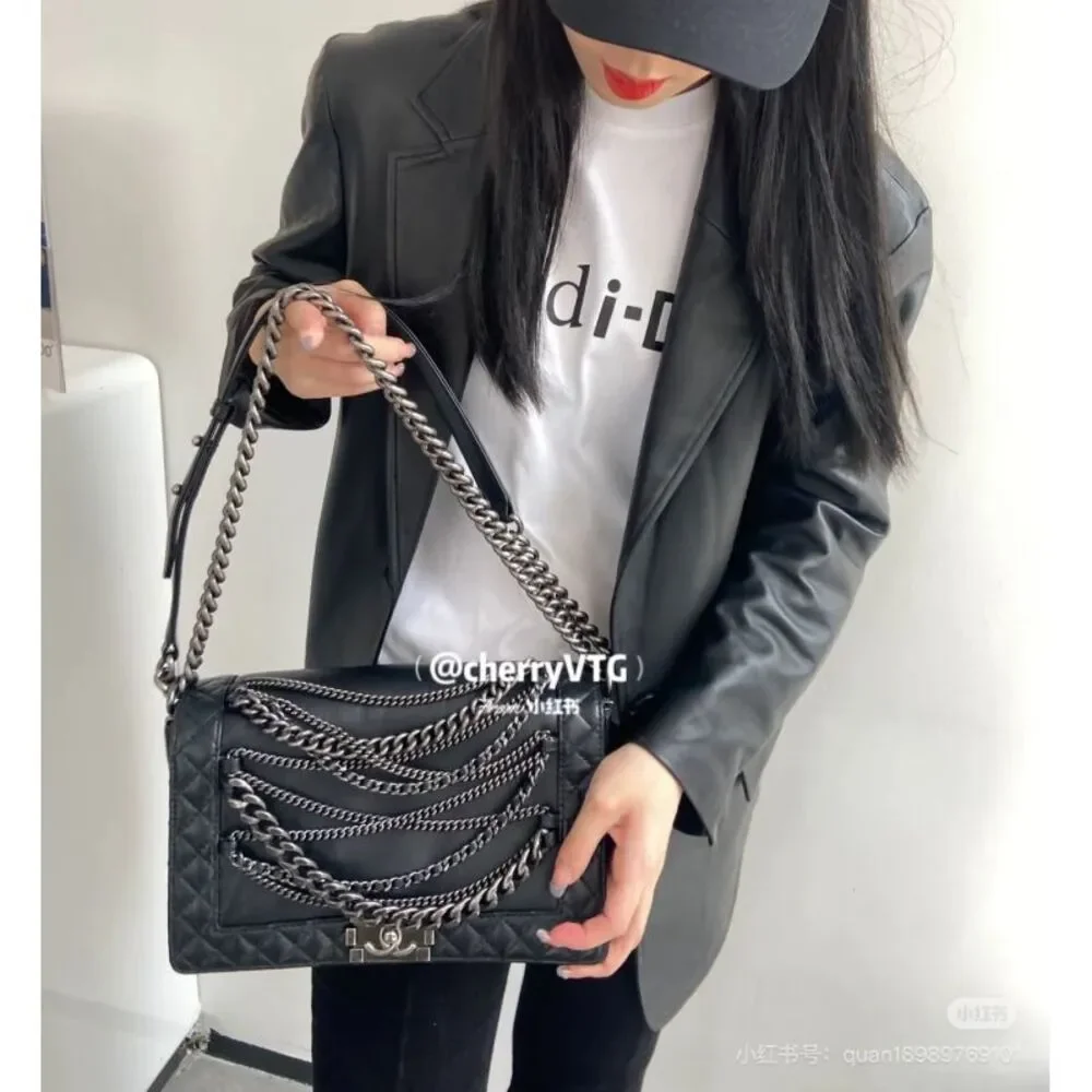 Chanel Women Pre-Loved Bag Very Good Condition